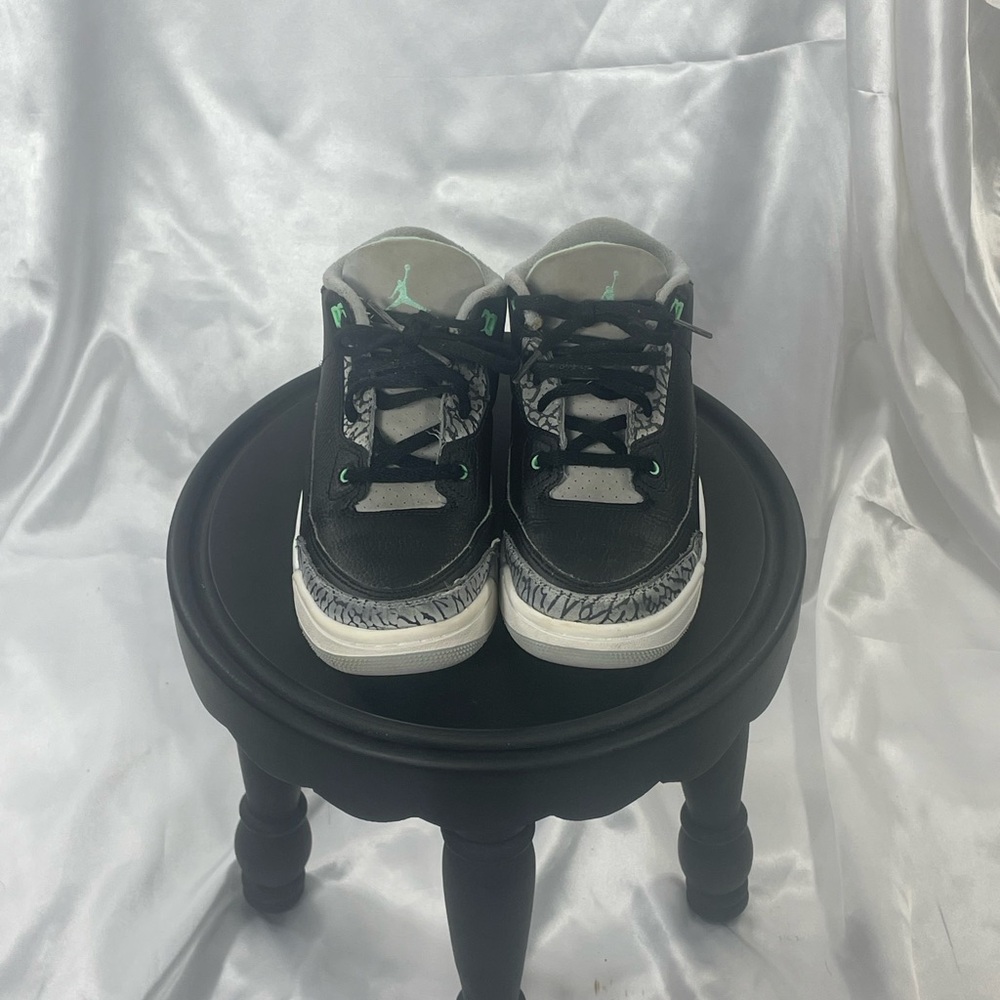 Nike Kids Black and White Sneakers